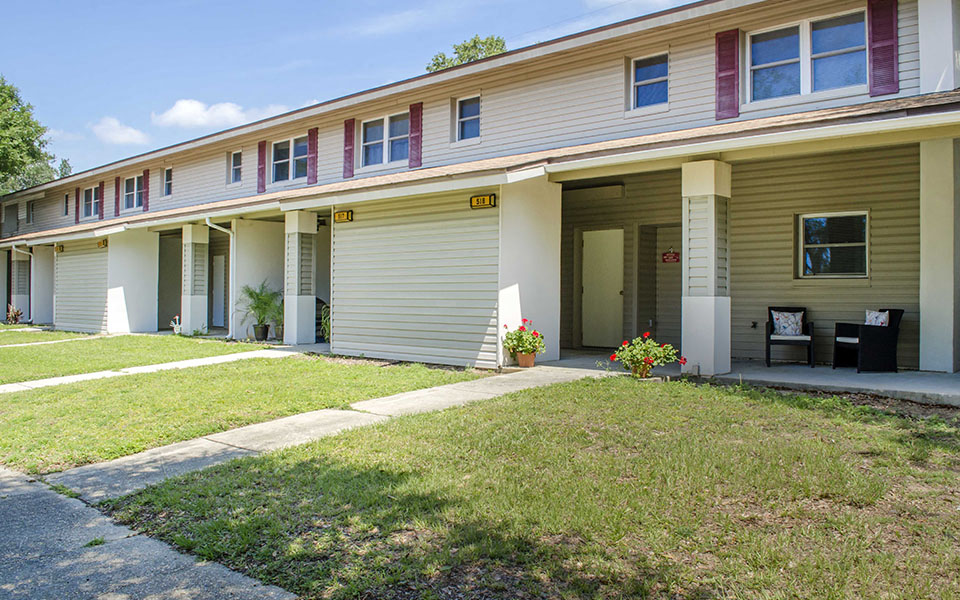 NAS Pensacola Homes Family Housing at NAS Pensacola, FL Photos